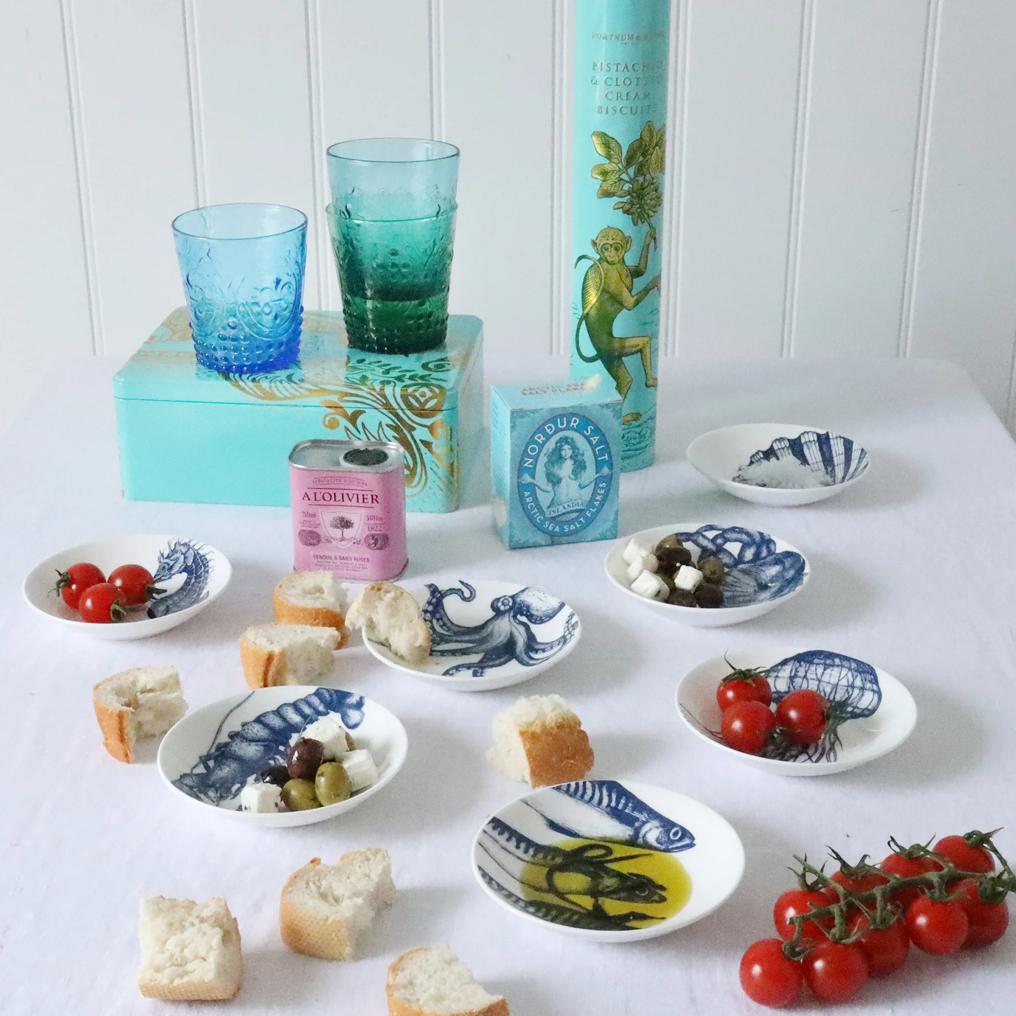 Bone China Nibbles Dish With Scallop Shell Design - Image 5