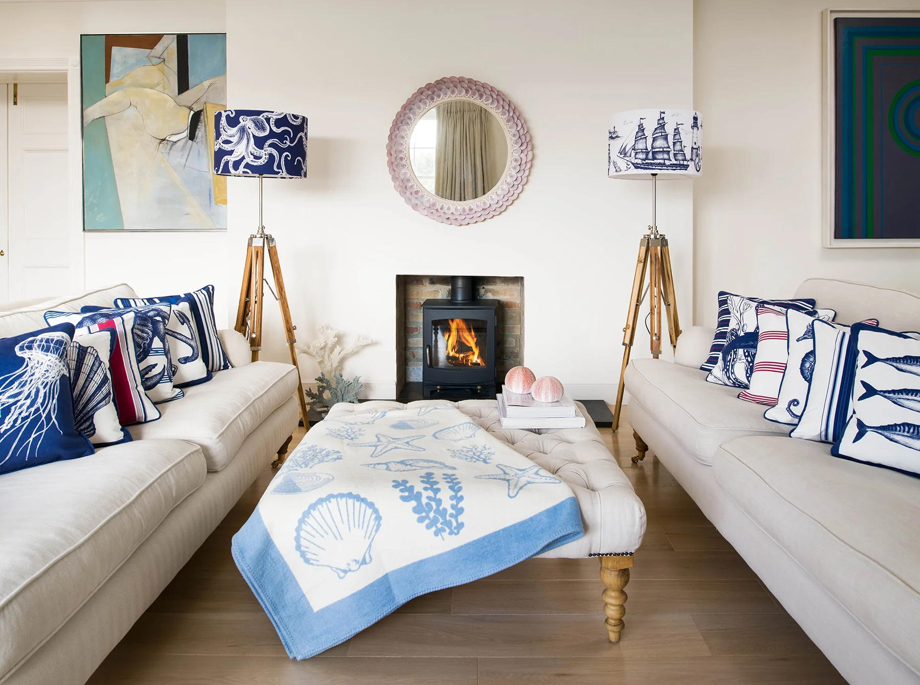 Soft Blue & Ecru Reversible Shell Throw - Image 4